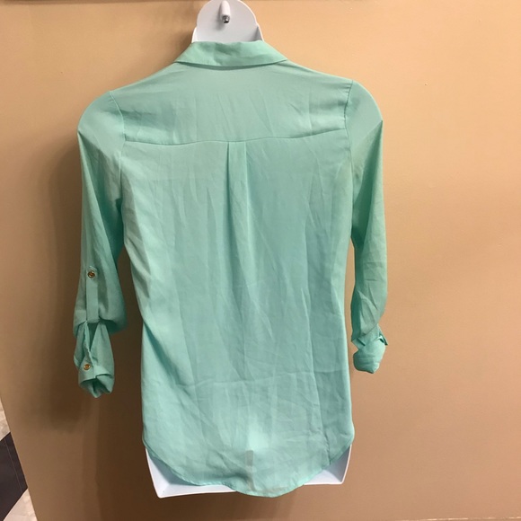 Charlotte russe chiffon button up blouse - Picture 2 of 4